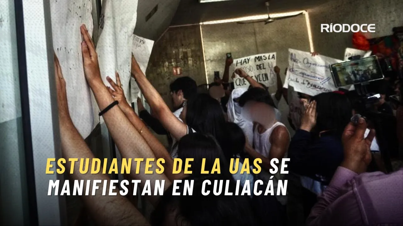 Estudiantes de la UAS se manifiestan en la preparatoria "Hermanos Flores Magón", en Culiacán
