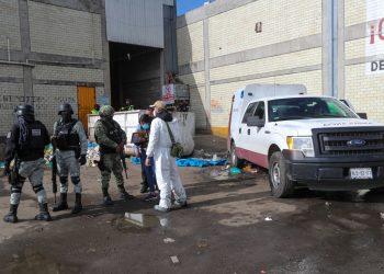 Se registra una explosión en la Central de Abastos de Toluca, hasta el momento se tiene el conocimiento de  8 personas muertas, policías estatales, Guardia Nacional y militares resguardan la zona.