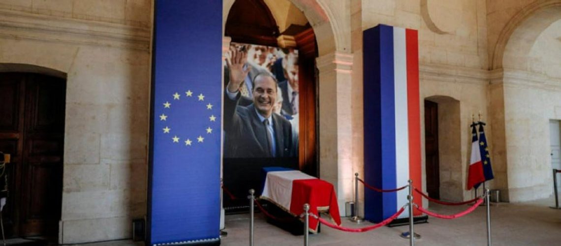 Jacques Chirac-homenaje