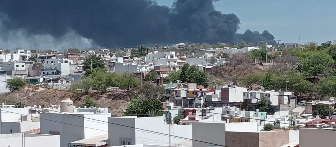 Reportan incendio de una pipa de combustible al sur de Culiacán - Ríodoce