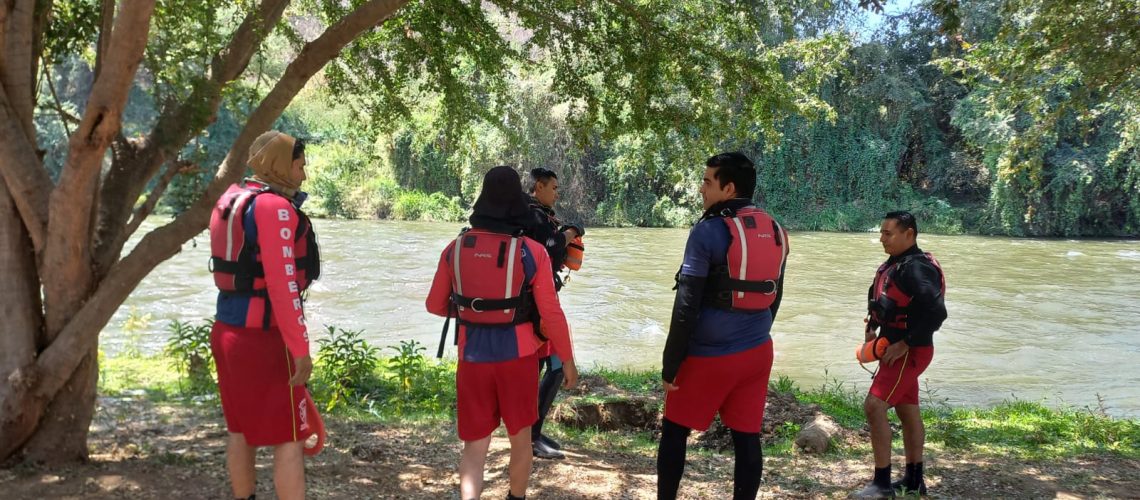 bomberos de culiacan salvamento acuatico rio busqueda
