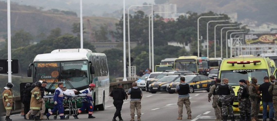 brasil-autobus secuestrado