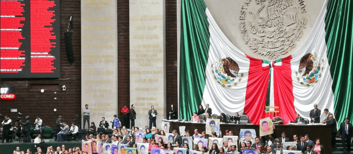 camara de diputados-estudiantes de ayotzinapa1