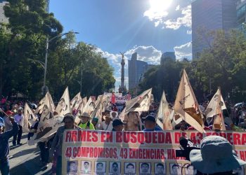 marcha 43 ayotzinapa cdmx