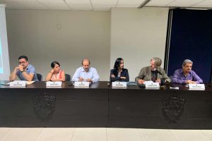 mesa sobre situacion de periodistas