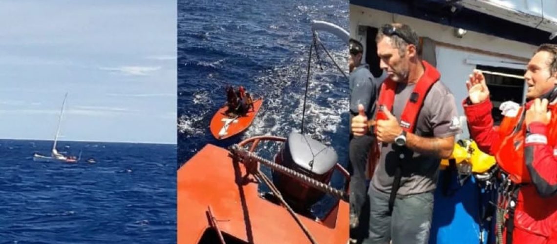 naufragos rescatados en Hawai- el velero que se hundió