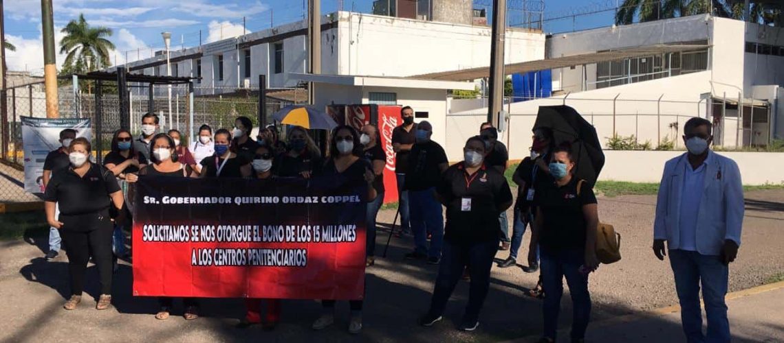 protesta-peni-Mazatlán