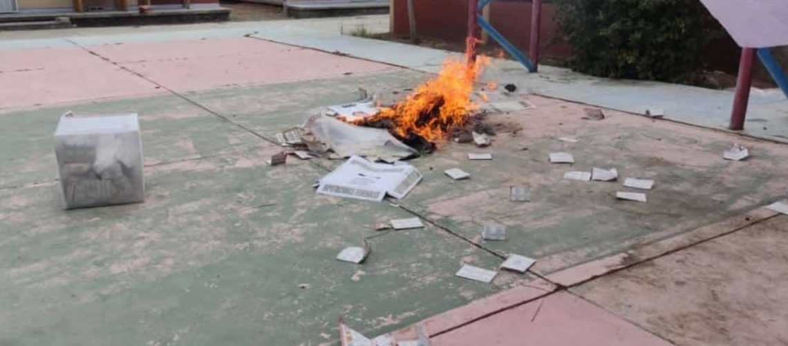 quema casillas-Oaxaca