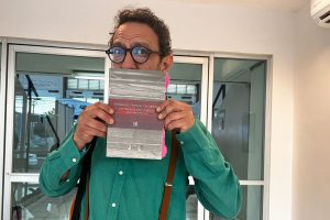 FERNANDO RIVERA. La poesía está en los ojos de quien la mira